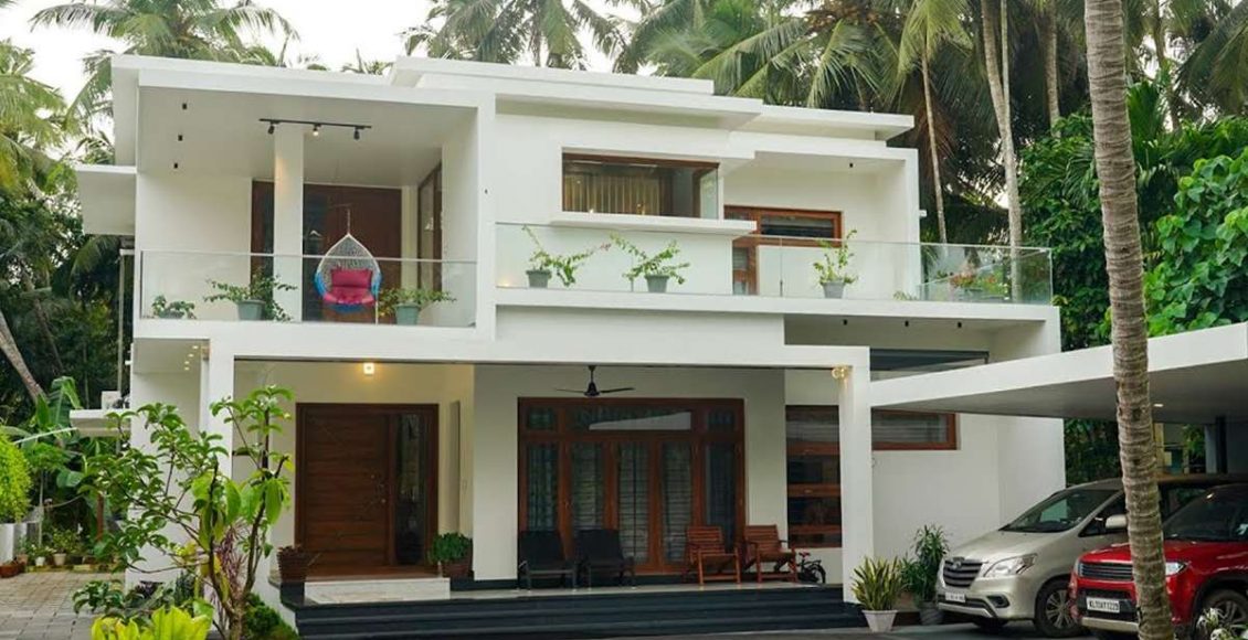 Beautiful Contemporary Home With 4 BHK