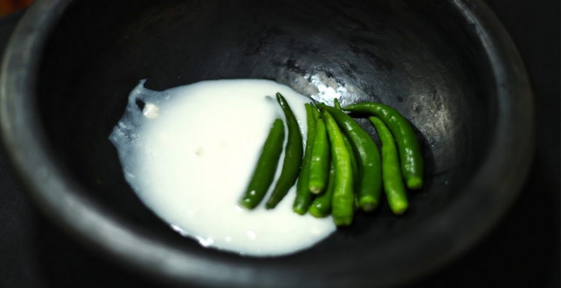 Chilli and Curd Curry Recipe