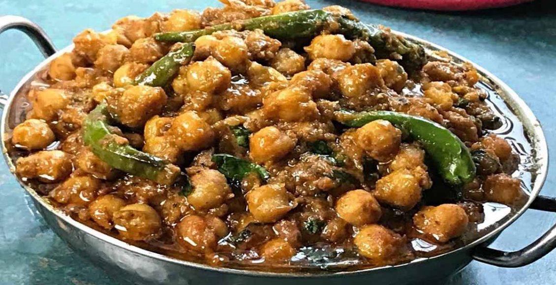 Tasty Vellakadala Curry Recipe