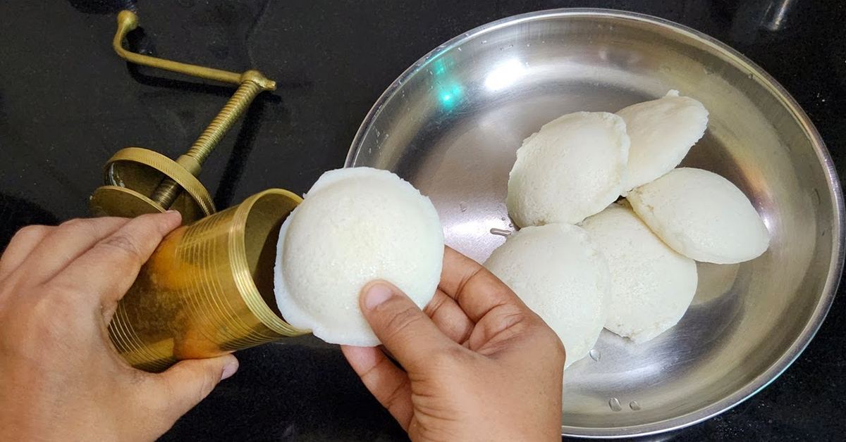 Leftover Idli Murukku Recipe Malayalam
