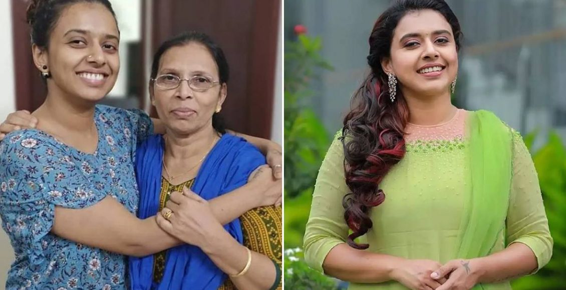 Sithara Krishana Kumar Mother Video Viral Malayalam